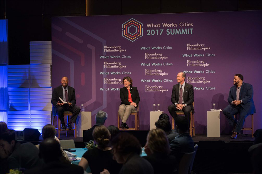 Former Mayor Michael Nutter leading panel with Syracuse Mayor Stephanie Miner, Albuquerque Mayor Richard Berry, and Michael Smith of the Obama Foundation